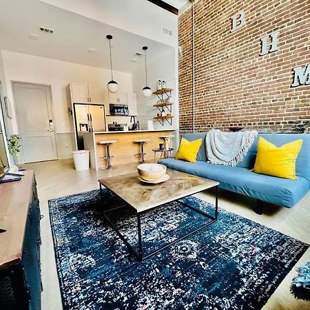 Trendy Condo! Close To Everthing Downtown เบอร์มิงแฮม ภายนอก รูปภาพ